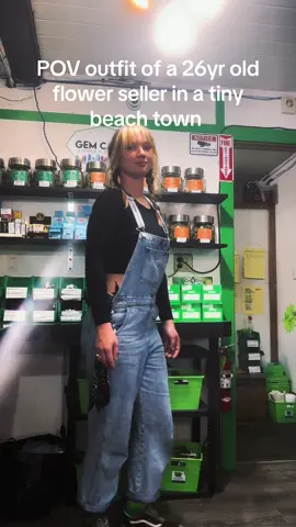 A regular tipped me socks she tie dye her self #pnw#OOTD#bundtender#beach#2025 