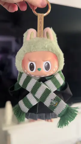 Harry Potter obsession meet my Labubu obsession 🪄🐍 ##harrypotter##labubu##slytherin##cute##outfit