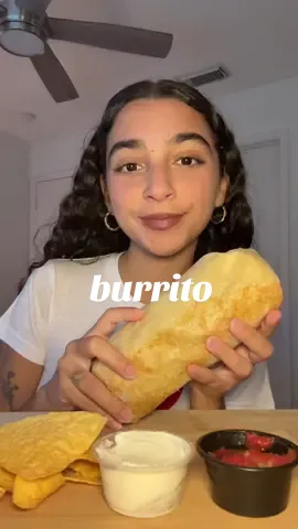 chicken burrito from taco rico ✨ #mukbang #eating #food #asmr #burrito 