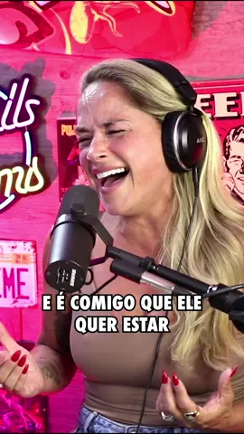 Pedi à Vanessa que interpretasse um tema da Ágata, em modo de diva americana… mas como ela não sabe brincar, fez esta obra de arte! Que brutalidade! Vejam até ao fim por amor de Deus. E depois digam coisas que é para isso que a caixa de comentários serve 😂 Espetacular @A_VanessaSilva 