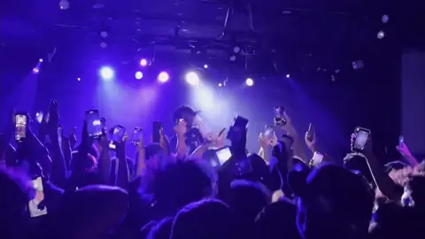 I needa see dis shi live someone send me the set list 😭 #pradabagshawty 