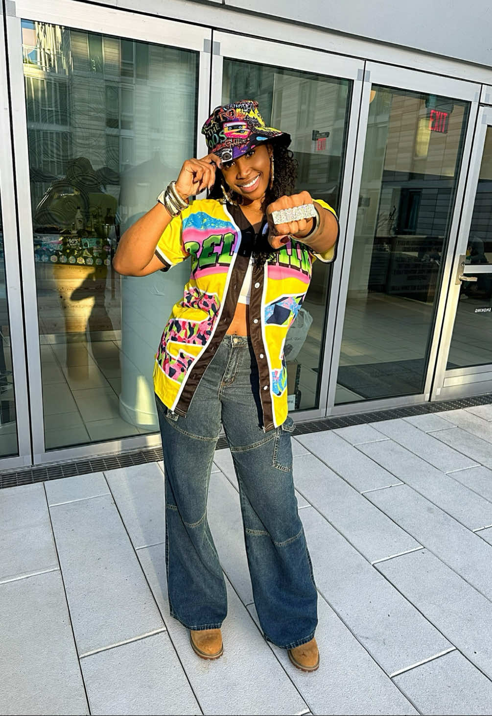 Threw a 90s/00s themed party to end Summer!!! Good vibes, food and people✌🏾✌🏾  #90s #90sthrowback 