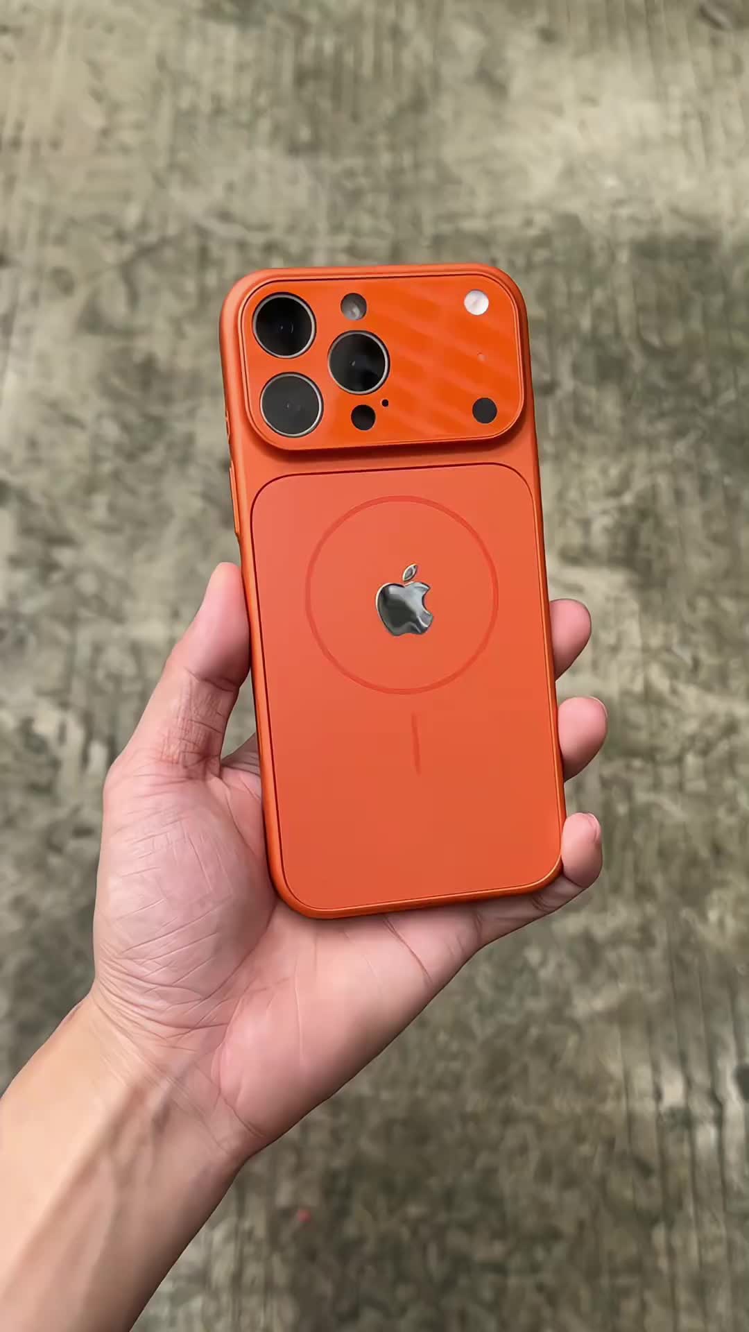 New iPhone 17 model magnetic phone case 