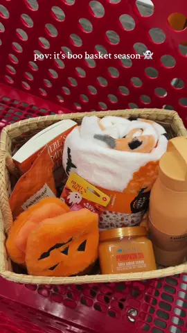 I love a boo basket 🤭👻🎃✨ . . . #autumn #boobasket #fyp 