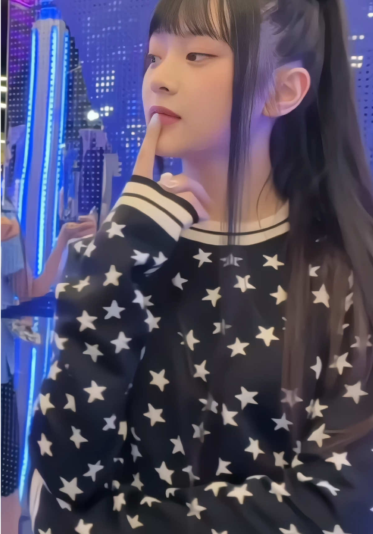 #HANNI :: gente , pesam as famcams nos vídeos recentes senão eu não vou ver! #natthy_cams #famcam #tiktok #mewjeans 