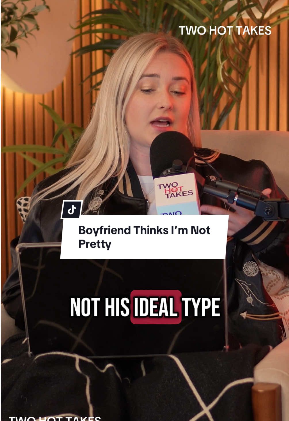 Let’s forget he ever existed! #twohottakes #podcast #redditstories 