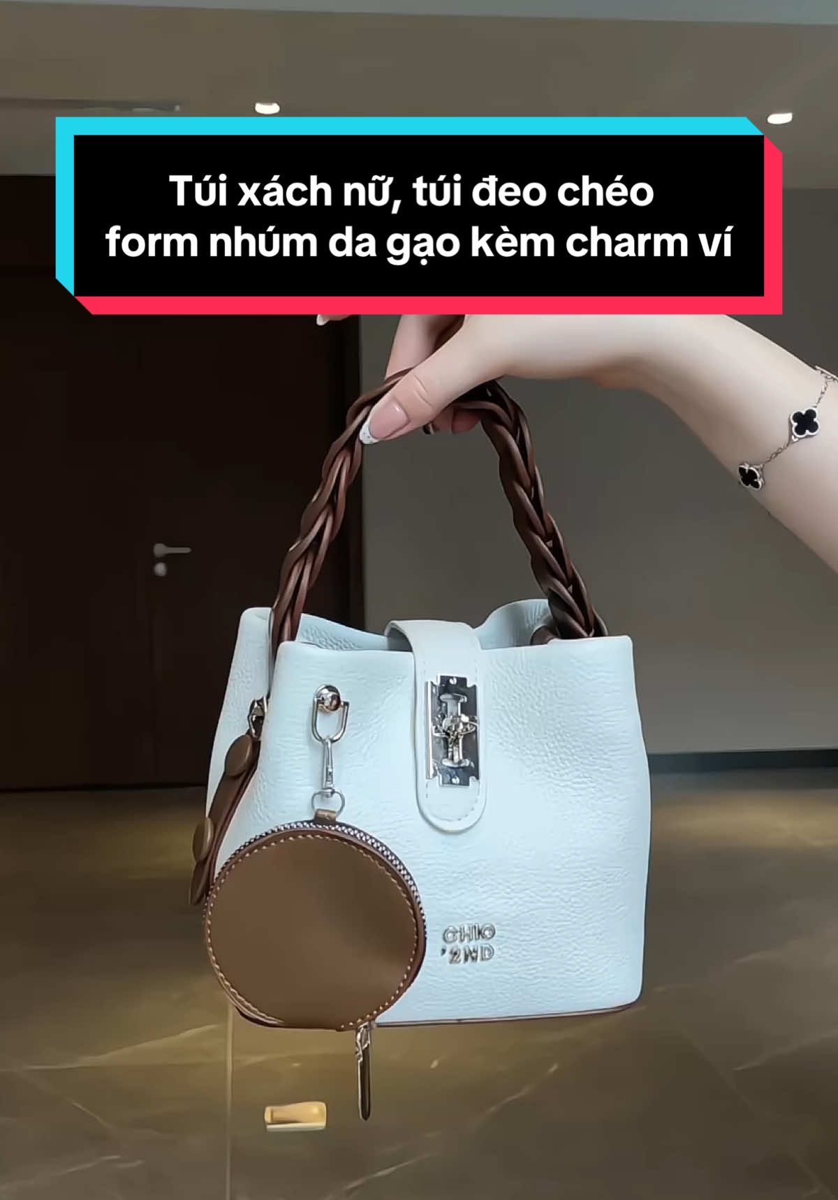Túi xách nữ, túi đeo chéo da gạp form nhúm vuông đựng đồ tẹt ga #jimestore #tuixachnu #tuideocheonu #reviewtuixach #tuixinh 