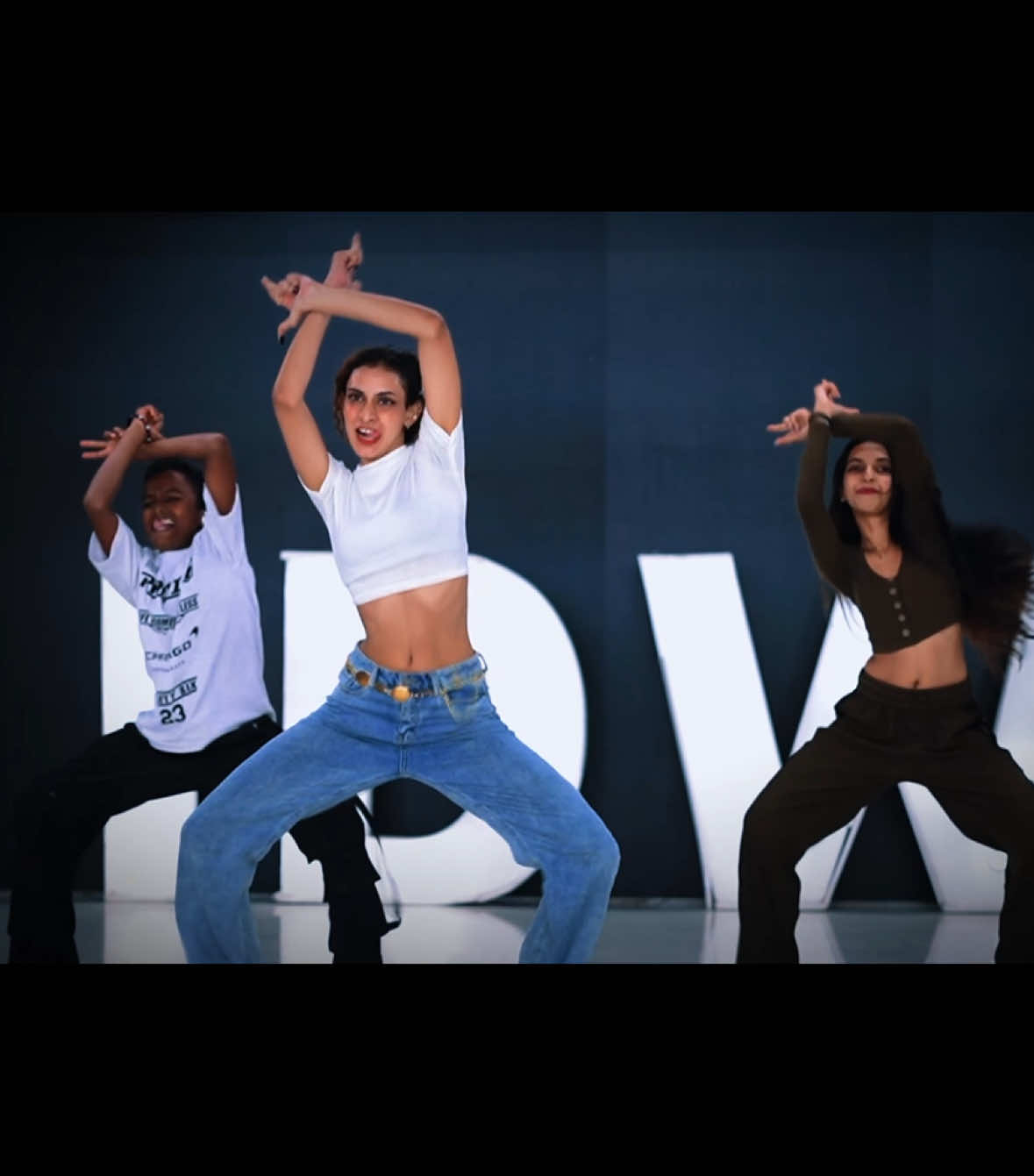 BK DANCE STUDIO💥💫 මේ වගේ DANCE කරන්න අදම JOIN වෙන්න.. @Baskar Prakash  @Baskar [BK]  For Class Information Call:☎️ 077 895 7887 , 076 602 4418  Video By@rangamadushanfilms📸🎞️🎥 #idw #danceclass #idwsrilanka #dance #bk 