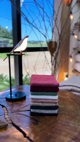 🚿 Conforto e segurança no seu dia a dia! Nossa Toalha de Piso Antiderrapante garante maciez ao sair do banho e mais firmeza para evitar escorregões. ✔ Toque felpudo ✔ Base antiderrapante ✔ Qualidade Brisa Enxovais #BrisaEnxovais #ToalhaDePiso #CasaComConforto #BanheiroAconchegante #SegurançaENoBanho   