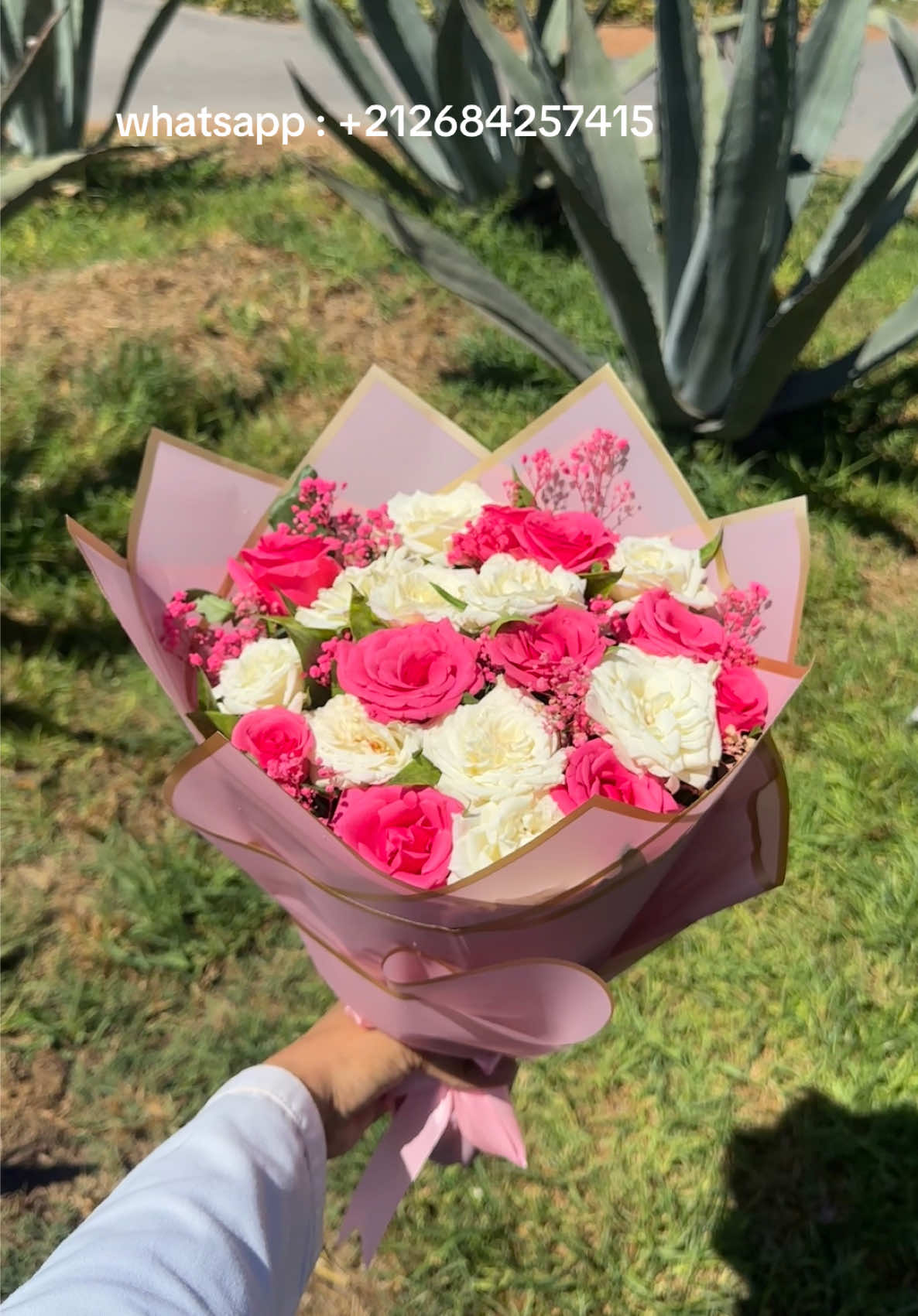 Casa fleurs 📍 . whatsapp : +212684257415 #fleuristecasablanca #fleuriste #casablanca #fleuristemariage #mariage  #delivery  #flowers #naissance  #livraisonfleurs #delivryflowers #graduation #bouquetmariage #fiancailles #bouquetanniversary #bouquetdefleurs  #bouquetfiançailles #florist  #gift  #bouquetfiançailles #decorationfloralecasa  #offrirdesfleurs #livraisonfleurscasa #decorationvoiture  #fleur #bouquet #bouquetdefleurs #anniversaire #cadeau #عيد_ميلاد #هدية_العمرة 