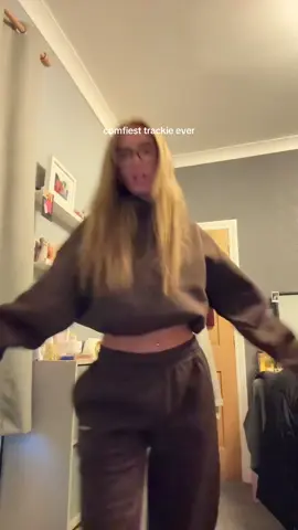 🛍️- Sisters and Seekers  - Seekers 99 Hoodie in Ralph - S - Trademark Wide Leg Sweatpants in Ralph - Regular S  #sistersandseekers #fyp #comfy #fashiontiktok #univeristyoutfit 