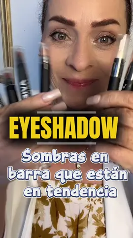 Sombras de ojos en tendencia que amarás de venta aquí en TikTokshop ##makeup##eyeshadow##mujeres##tiktokshop #buynow @FLORA RUBÍ 