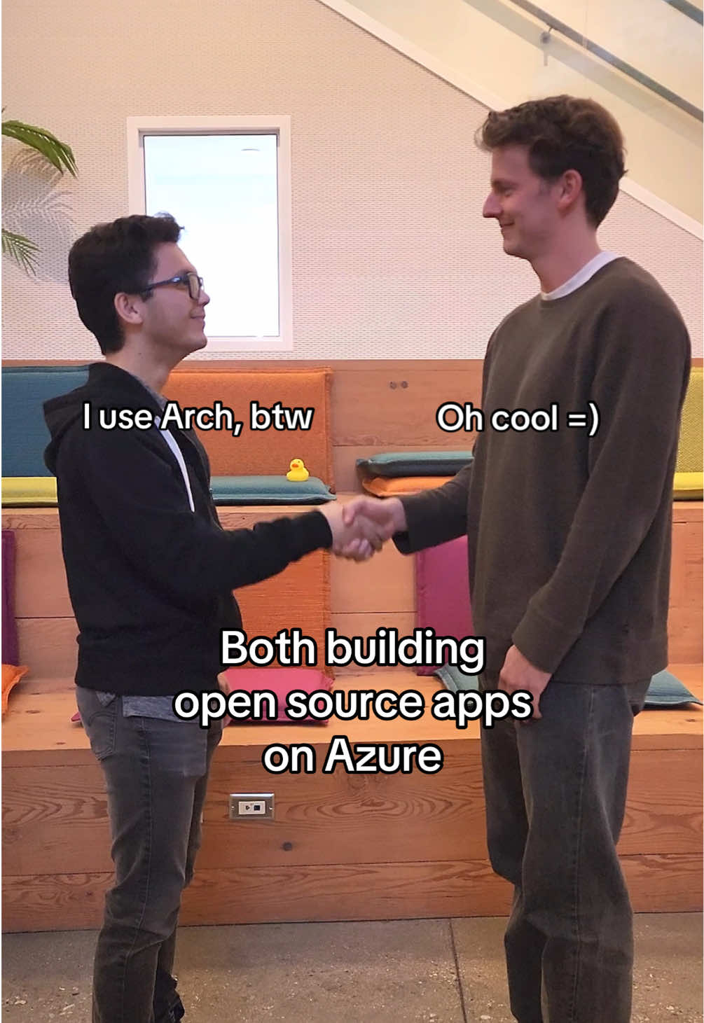 We ❤️ Linux, btw #devtok #developersoftiktok #Linux #Azure #VSCode 