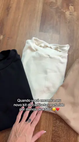 Vocês acreditam nisso? 3 camisetas básicas por menos de R$80? 😮❤️ preta, branca e caqui - tamanho P #kitcamisetas #promo #camisetabasica 