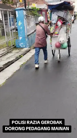 POLANTAS MENYAPA PEDAGANG KECIL #fypシ #polisi #viral #trend #tasikmalaya 
