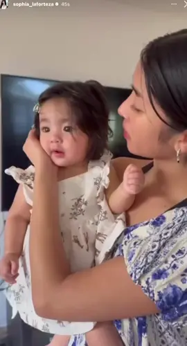 Sophia and her love for baby’s 😊🥺#katseye #katseye_sophia #fyp #eyekons #viral 