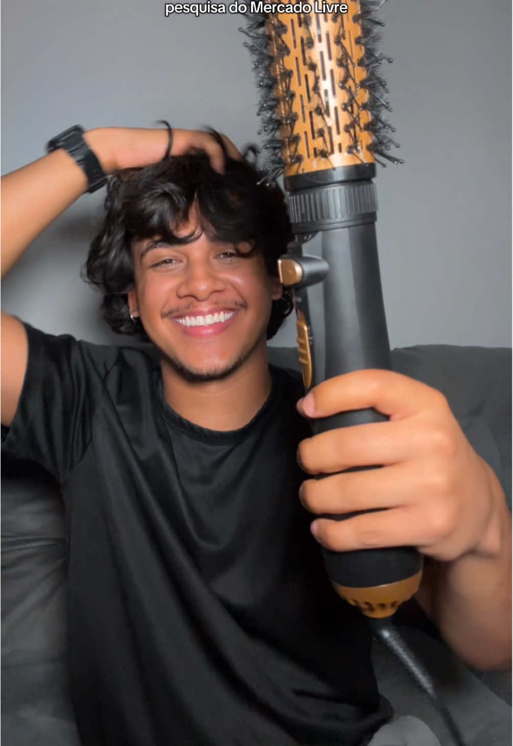 Desculpa @Raissa Cruiz, não sei piscar 😔 • • ID: HHR9ME-7FXR #escovarotativa #rotatingbrush #OMelhorDaBeleza #MercadoLivreModa @Mercado Livre Moda @Mercado Livre glow up trend
