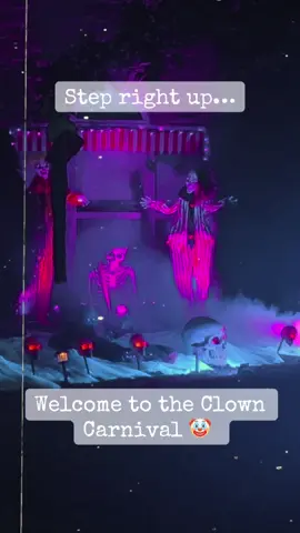 🎪🤡 “Step right up… if you dare. The carnival’s in town, and the clowns are waiting for you in the shadows.” 🩸🎟️ #trickortreat #halloween #clown #haunted #trend 