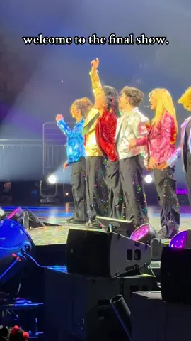 🥹🥹🥹 #worldscollidetour #fralachi #fypシ 