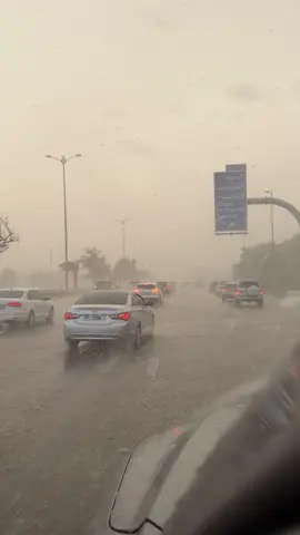 من امطار الخير طريق #العين #دبي 