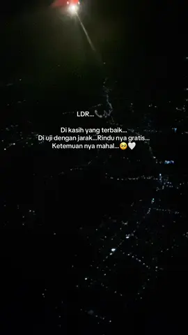 Rindu…📞🎶 @presiden para jomblo 🤣😂  #fypツ #fyptiktokviralシ🔥💯🖤 #statusrandom #fyppviralllシ 