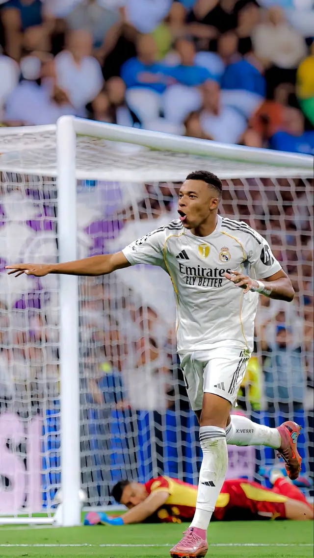 #realmadrid #halamadrid #championsleague #madridista #wallpaper  @𝑷𝒓𝒊́𝒏𝒄𝒊𝒑𝒆  @ricou' s ✨  @Réal Madrid .f.c 