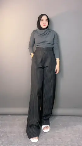 Celana yg mach dipake kemanapun🫵😍#celanastripe #celanasalur #celanaterbaru #outfitinspo #fypviralシ 