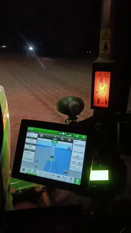 Platando afull 🌱👌🇵🇾 #agro #johndeere #py 