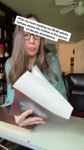 Nope not about her at all 😬 . Title is The Crimson Crown #authorsoftiktok #BookTok #fantasybooks 
