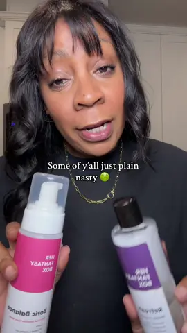 When I take my showers every day this is what I use #showertok #hygeine #showerroutine #femininehygiene 