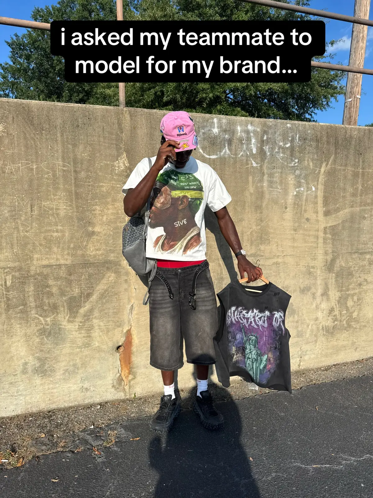 @7evenBtrollin Come trim everytime 🤮💚 #fyp #unheardof #streetwear #clothingbrand #basketball       