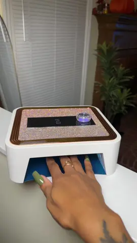 Where are my DIY Nail girlies! #diynails #nailtech #nailtechlife #pedicure #manicure 