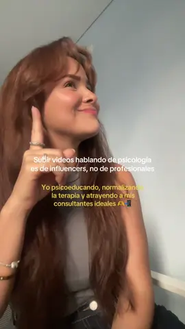Claro que una psicóloga puede crear contenido 🙂‍↕️🙂‍↕️🙂‍↕️ y no por eso dejar de ser profesional #psicologiatiktok #psicologia #psicologa #pov #psicologatiktokera 