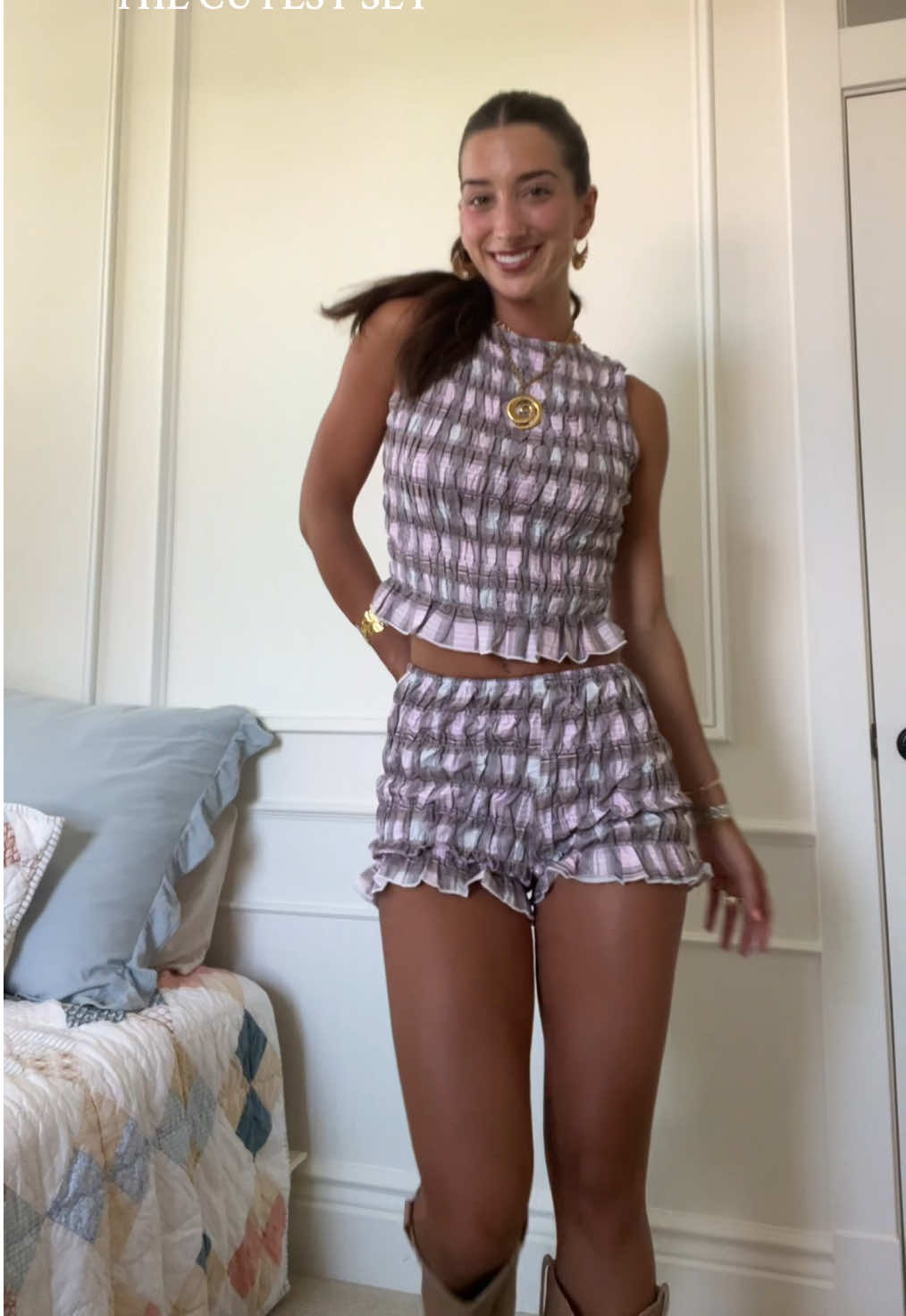 THE PLAID UGH i loveee it