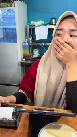 Ini solusinya🤩 KEDAI JUPE BUKA dari jam 9 pagi s/d TUTUP jam 4 sore. KAMIS LIBUR..
 #wwfypシ #kedaijupe #kulinerbangil #bangilpasuruan #pasuruan #kulinerviral #kulinerpedas #kulinerumkm #kulinertiktok #kulinerkeliling #tiktokviraltrending #music #trendingtopik #laguhits #laguviral #lagutiktok #fyp ジviral video #tiktok #kedaijupejalanjalan #makananviral #makananhits #makananbangil #jajanankekinian #jajananviral #jajananhits #jajananpedas #jajananumkm #jajanantiktok #jajananmurah #jajanansekolah #jajananbangil #umkmindonesia #umkmbangil #umkmjawatimur #arekbangil #arekarekbangil #bangil #pasuruan #jawatimuran #jatim #jawatimur #indonesia #indonesiamerdeka