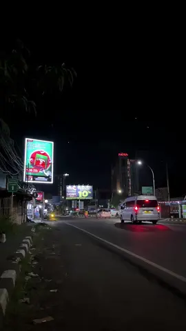 Ada yang tau dimana? #cirebonpride #nightvibes #iphone13 #foryoupage