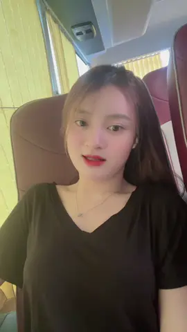 Có rất nhiều cách để hạnh phúc Cụ thể nhất là yêu em #xuhuongtiktok 