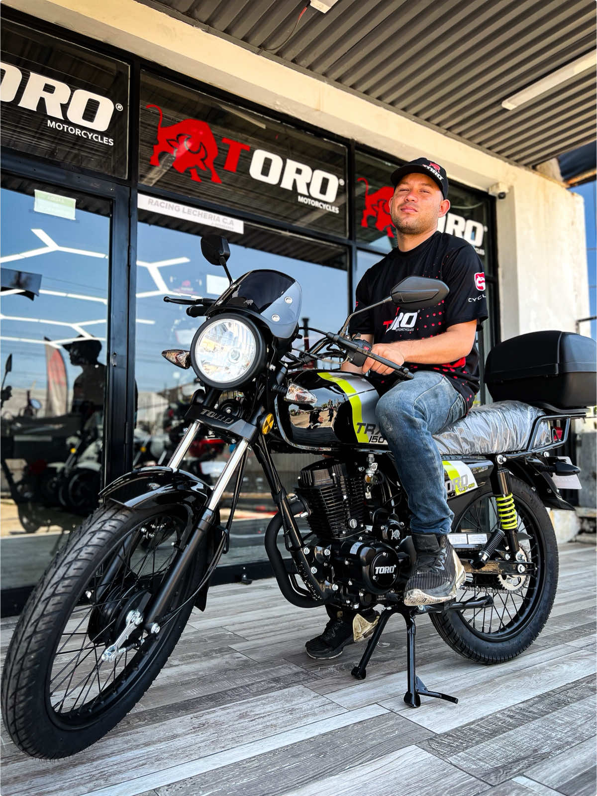 Respuesta a @Victor Leon ¿Ya conoces nuestra nueva TRX 150 C.C. 2026? 🔥 Potencia, estilo y resistencia en una sola máquina: Toro TRX 150cc. Con motor confiable, chasis reforzado y diseño imponente, lista para llevarte más lejos al mejor rendimiento. 🏍️💨 #ToroMotorcycles #TRX150 #Anzoategui  #Moto #MotosToro 