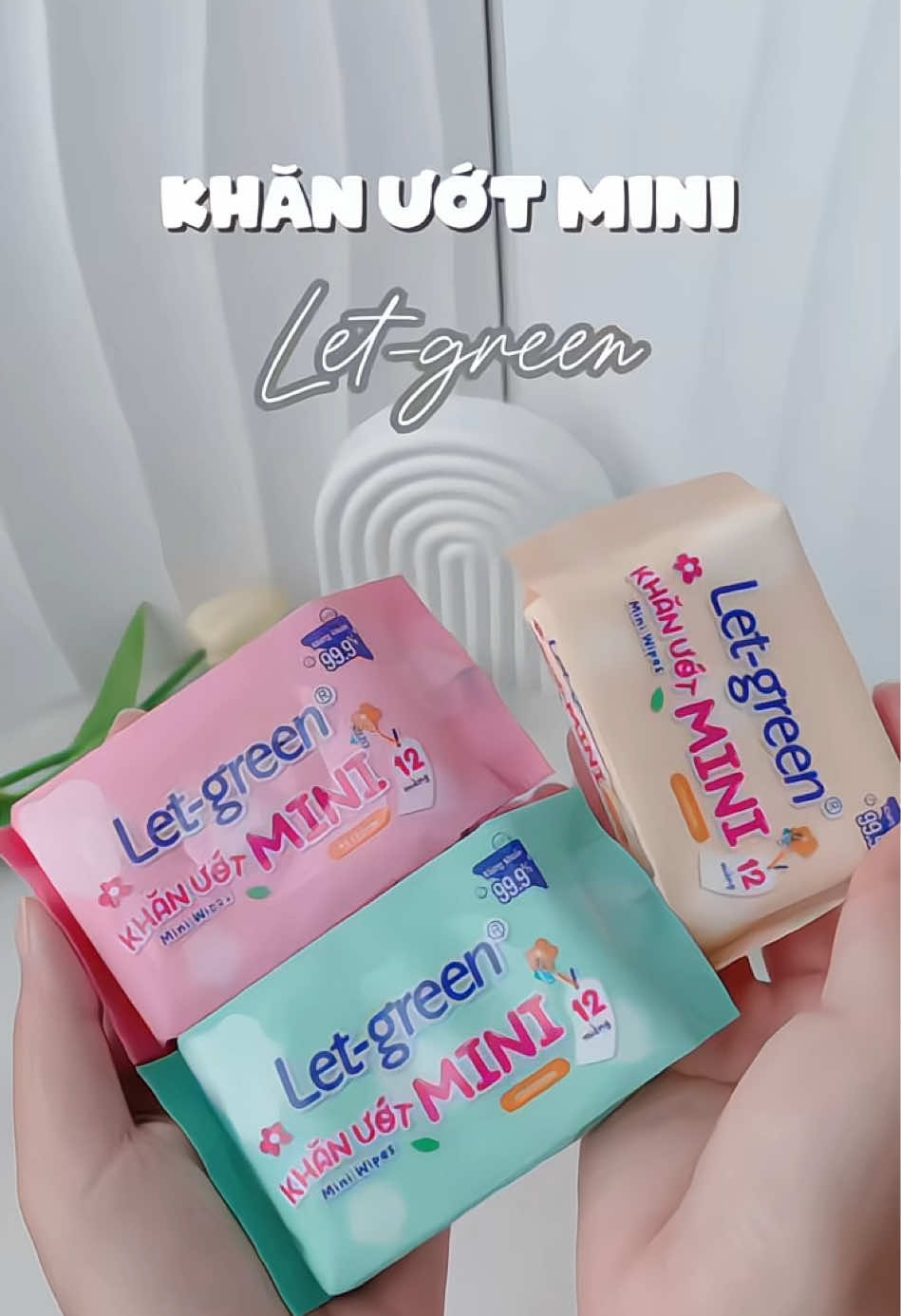 Khăn ướt nhỏ xinh thì lúc nào cũng cần, siêu tiện luôn á #khanuot #khanuotmini #letgreen #unboxing #mintifamily 