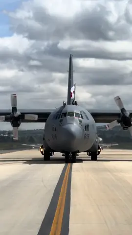 🦅¡Viva la Fuerza Aérea Mexicana!🦅 🇲🇽¡Viva México Cabrones!🇲🇽 #militar #desfilemilitar #16deseptiembre #aviones #sedena