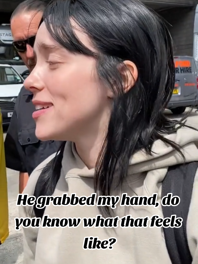 𝓔𝓲𝓵𝓲𝓼𝓱 || @BILLIE EILISH @Billie Eilish Home #billieeilish  You know I once went backstage with Billie, I gave her my hand, she didn't let go.  Like and follow if you want more content #eilish 