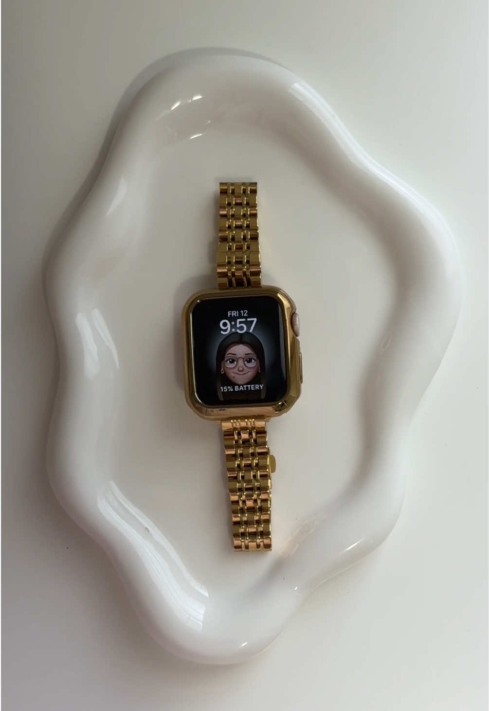 Like a brand new watch 🤩✨ #goldwatch #applewatchband #goldapplewatch #goldjewelry #freesamples 