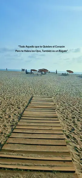 Siempre he pensado que tenía que mejorar para ser suficiente para los demás. Y la vida me ha enseñado que se trata de que sea suficiente para mí. Y en eso estoy... #consejos #reflexion #mar #beachlover #frases 