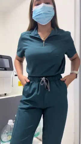 Yey finally may size XS na sila! @NiaaHinn Original Store  #niaahin #scrubsuit #affordablescrubsuit #medtech 