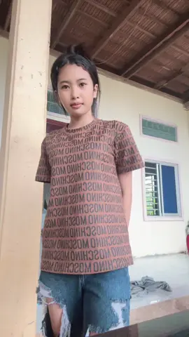 ខោអោយលុយគេអត់គ្រប់🙂🙂#viralvideo #viraltiktok #seavhor #typ 