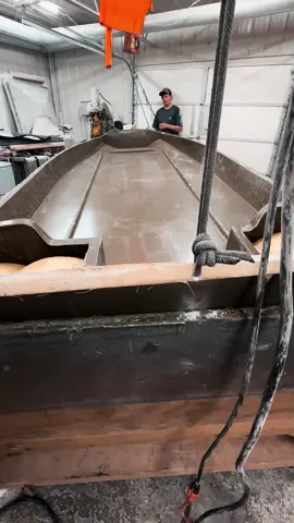 Pulling a boat from the mold! #boat #handmade #fourrivers #duckboat