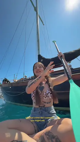 never thought i’d be chumming my fiance but here we are #catalinaisland #snorkeling 