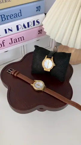 i think i found my new current watch✨ #fashionwatch #retrowatch #watchforwomen 