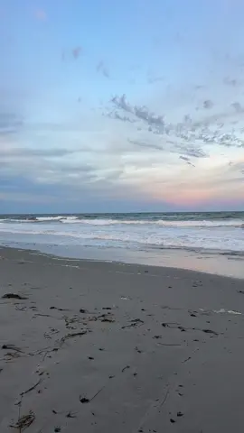 Hi new nightly walk can’t believe I live here🙈