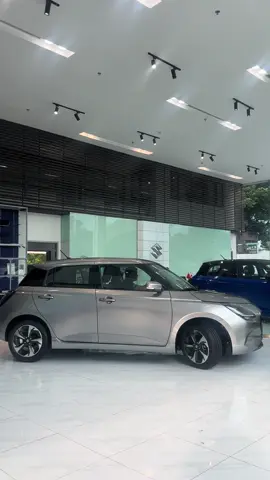 Suzuki Swift Hybrid màu bạc bên em có sẵn giai ngay trong tháng #suzukiswifthybrid #suzukiswifthybrid2025 #suzukiswift #swift 